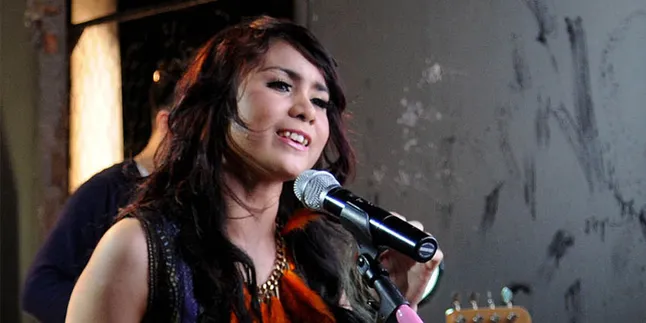 Momo Geisha Jalani Syuting Klip 'Seharusnya Percaya'