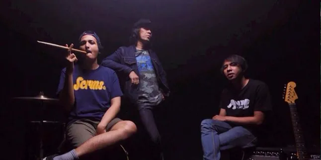 Morfem Resmi Melepas Video Klip 'Rayakan Pemenang'