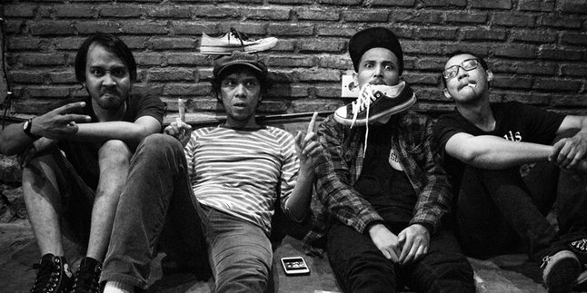 Morfem Rilis SNEAKERFUZZ, Komposisi Fuzz Bercita Rasa Pas