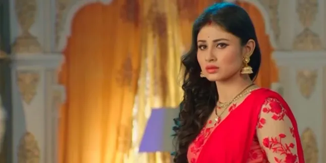 Mouni Roy Debut di Bollywood di Film 'GOLD' Bareng Akshay Kumar