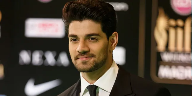 Move On Dari Jiah Khan, Sooraj Pancholi Mengaku Punya Pacar Baru Move On Dari Jiah Khan, Sooraj Pancholi Mengaku Punya Pacar Baru