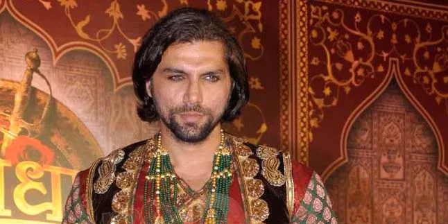 Move On Dari 'Jodha Akbar', 'Adam Khan' Dapat Kontrak Serial Baru
