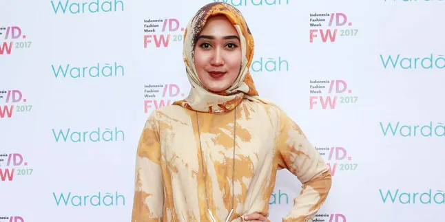Move On, Dian Pelangi: Nggak Ada yang Tahu Jatuh Bangunku Move On, Dian Pelangi: Nggak Ada yang Tahu Jatuh Bangunku