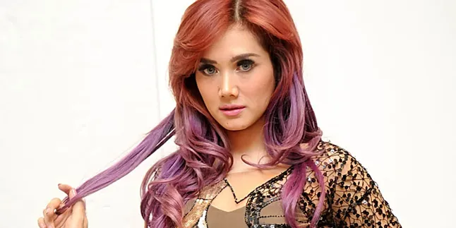 Mulan Jameela Tak Tahu Kapan Dul Keluar Rumah Sakit