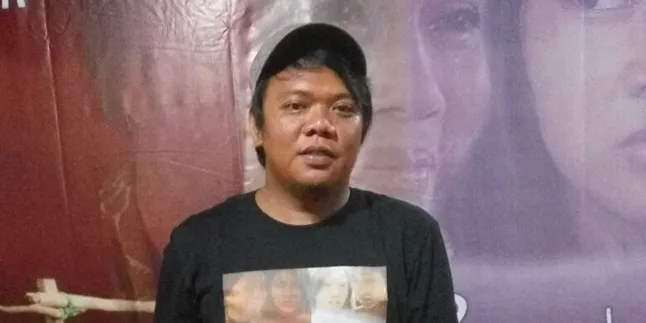 Multitasking 18 Jabatan, Sutradara Ini Pecahkan Rekor MURI Multitasking 18 Jabatan, Sutradara Ini Pecahkan Rekor MURI
