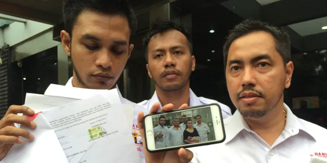 Mundur Mendadak, Sunan Kalijaga Bukan Lagi Pengacara Zaskia Gotik Mundur Mendadak, Sunan Kalijaga Bukan Lagi Pengacara Zaskia Gotik