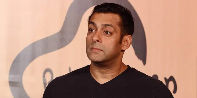 Murah Hati, Salman Khan Bagi-Bagi Hadiah ke Kru Filmnya Murah Hati, Salman Khan Bagi-Bagi Hadiah ke Kru Filmnya