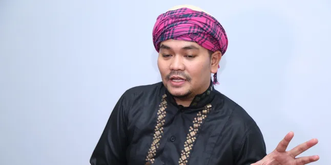 Musik 90an Kembali, Indra Bekti Gagal Move On - Mulai Pusing dengan EDM Musik 90an Kembali, Indra Bekti Gagal Move On - Mulai Pusing dengan EDM