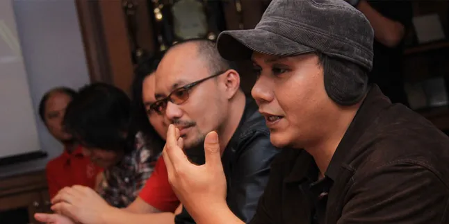 Musikimia: Musik Sekarang Banyak Kosmetiknya