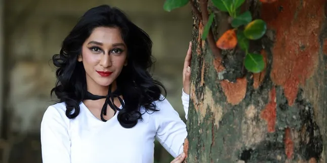 Musim Selebritis Kawin Cerai, Fanny Ghassani: Itu Hal Yang Umum