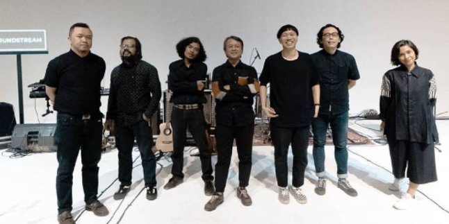 Musisi Efek Rumah Kaca Rilis Single Terbaru, Berikut Lirik Lagu yang Berjudul ‘Heroik’