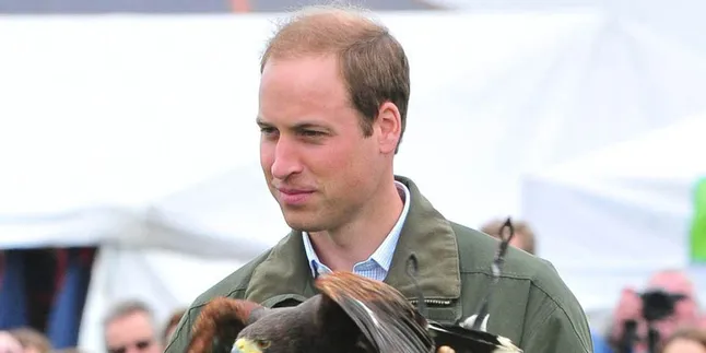 Musisi Inggris Ini Berani Sebut Pangeran William Bodoh!