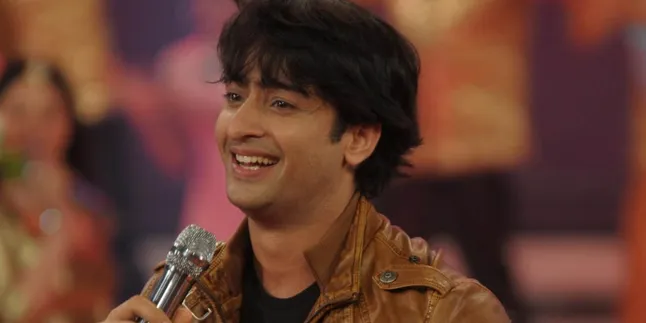 Muslim Taat, Shaheer Sheikh Kebanjiran Kado Al-Quran Dari Fans