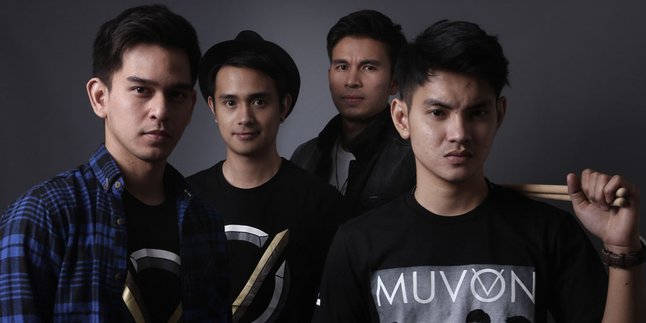 Muvon, Band Bentukan 4 Pesinetron Kece Karena Susah Move On