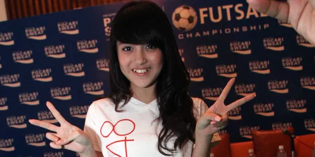 Nabilah JKT48 Main Film & Member Lain Cemburu, Benar Nggak Sih?