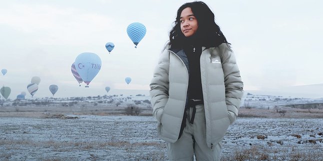 Nadia Ahadi Shares Happiness for Those Who Are Sad Through Single 'Cloud 9'
