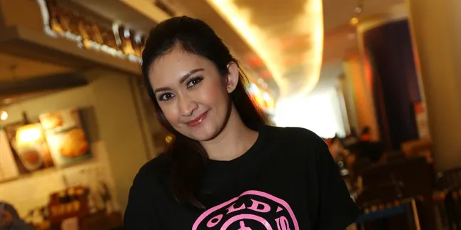 Nafa Urbach Tak Izinkan Mikhaela Lee Main Sinetron