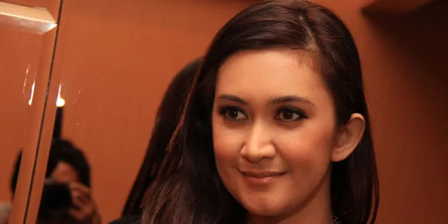 Nafa Urbach Tak Prioritaskan Nyanyi Lagi