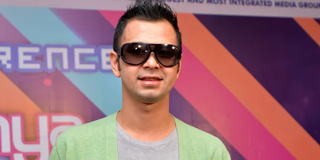 Nagita Slavina Hamil, Raffi Ahmad 'Digundul' di Dahsyatnya Award!