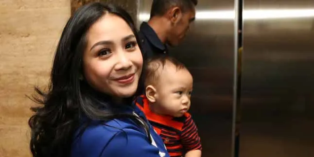 Nagita Slavina, Tetap Santai Meski Jarang Buka Puasa Dengan Raffi