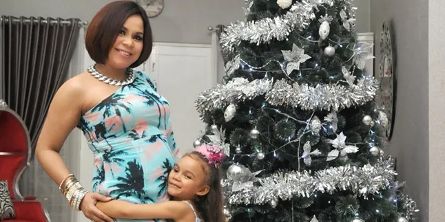 Nama Anak Kedua Melanie Ricardo Diawali Huruf C