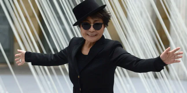 Namanya Dimasukkan Dalam Lagu, Yoko Ono Surati Band Ini
