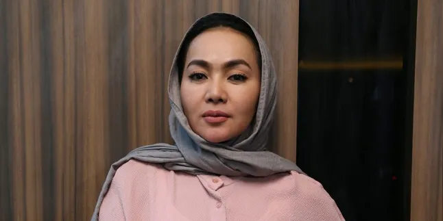Nampak Selalu Awet Muda, Ini Rahasia Kecantikan Dewi Gita