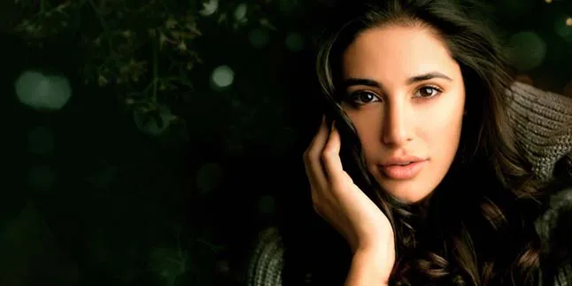 Nargis Fakhri Diam-Diam Kencan Dengan Uday Chopra? Nargis Fakhri Diam-Diam Kencan Dengan Uday Chopra?