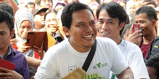 Narsis, Faank Selalu Nonton Ngantri Ke Surga Setiap Hari Narsis, Faank Selalu Nonton Ngantri Ke Surga Setiap Hari