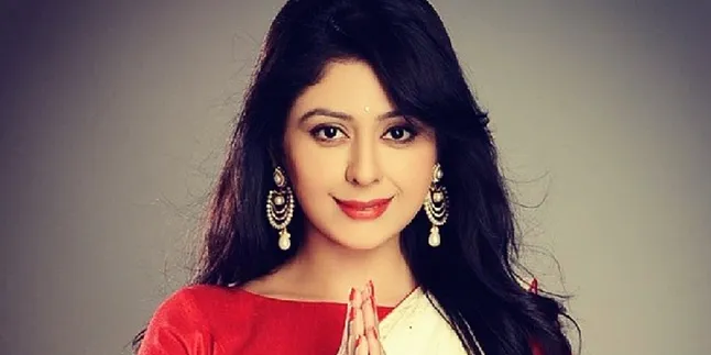 Neha Sargam Pede Pajang Foto Tanpa Make Up di Instagram