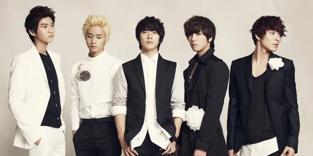 Netizen Kecewa Abis, Konser FT Island 'Dilecehkan' Agensi Sendiri