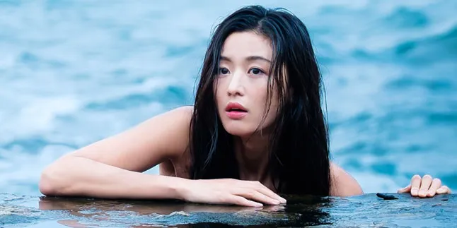 Netizen Puji Kecantikan Jun Ji Hyun di 'Legend of The Blue Sea'