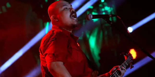 Netral Tampil Bareng Marching Band di Soundrenaline Netral Tampil Bareng Marching Band di Soundrenaline