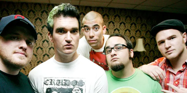New Found Glory Bangga Rilis 'STICKS AND STONES'