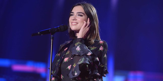 'New Rules' Dua Lipa Raih Posisi Puncak di Pop Songs Airplay Chart