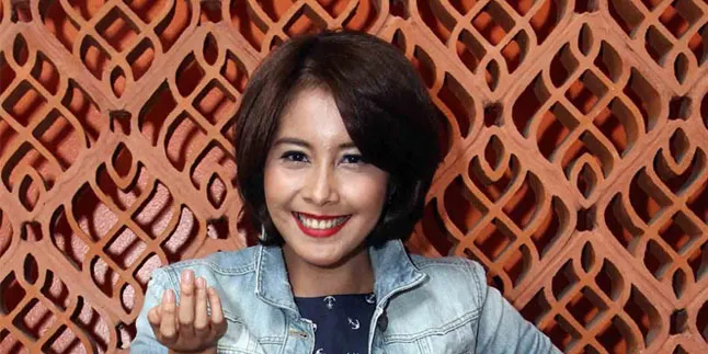 Ngabuburit, Diana Puspita Pilih Yoga