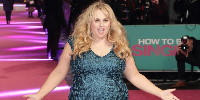 Ngaku Pacari Harry Styles, Rebel Wilson Terima Ancaman Pembunuhan