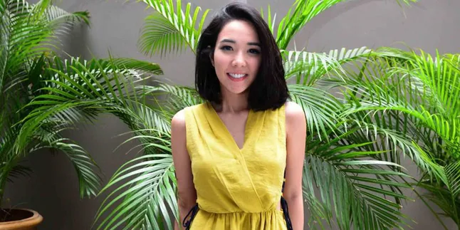 Ngamen di Metromini, Gisella Anastasia Pasang Muka Tembok