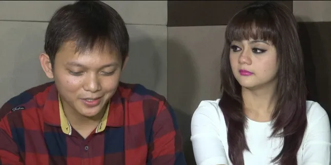 Ngebet Balikan Dengan Mantan Suami, Jenita Janet Beri Kode Keras Ngebet Balikan Dengan Mantan Suami, Jenita Janet Beri Kode Keras