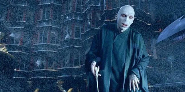 Ngeri, Bayi Monyet Yang Baru Lahir Mirip Dengan Lord Voldemort