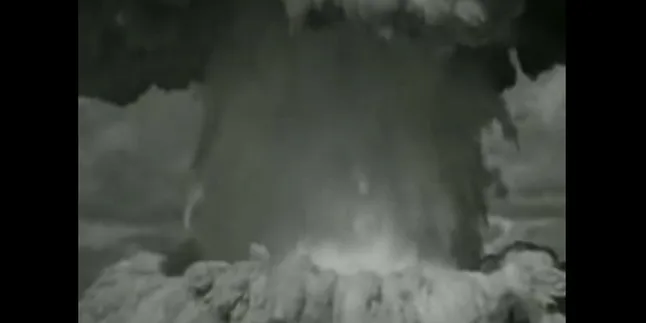 Ngerinya Dampak Ledakan Rudal di Bawah Laut!