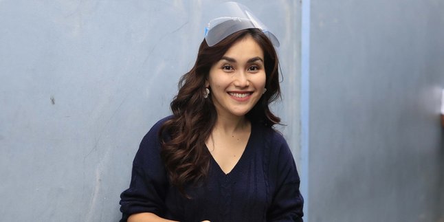 Not Tired, Ayu Ting Ting Prefers Friends with Benefits over Nikah Siri
