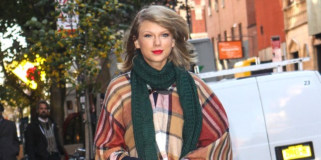 Nggak Lagi Manis Manja, Taylor Swift Sekarang Jadi Cewek Pop Punk