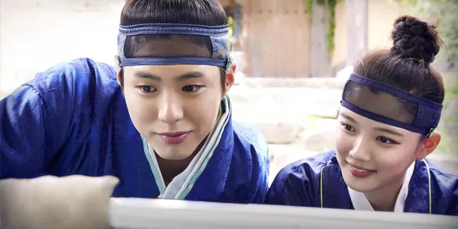 Nggak Pintar Adegan Ciuman, Park Bo Gum Malah Bikin Pemirsa Baper Nggak Pintar Adegan Ciuman, Park Bo Gum Malah Bikin Pemirsa Baper