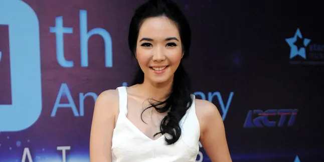 Ngidam, Gisel Sering Manja-Manja Minta Pijit Ngidam, Gisel Sering Manja-Manja Minta Pijit