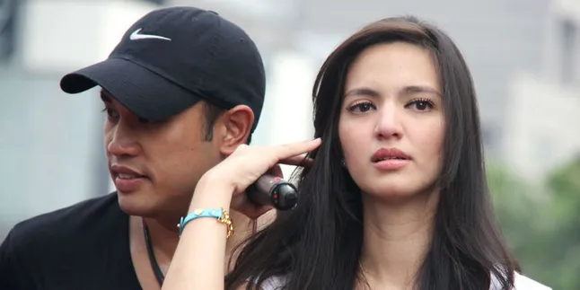 Nia Ramadhani Tak Bisa Sembunyikan Kesedihan