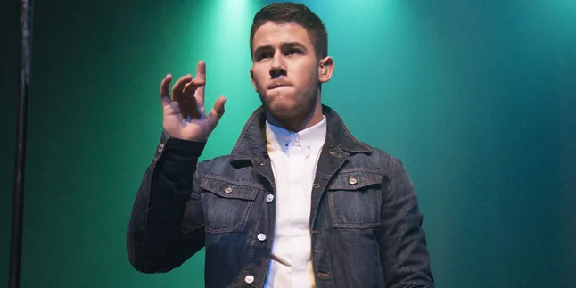 Nick Jonas: Aku Suka Dengan Fansku Yang Gay!