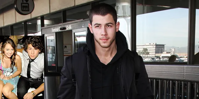 Nick Jonas Masih Ingat Rasanya First Kiss Dengan Miley Cyrus Nick Jonas Masih Ingat Rasanya First Kiss Dengan Miley Cyrus