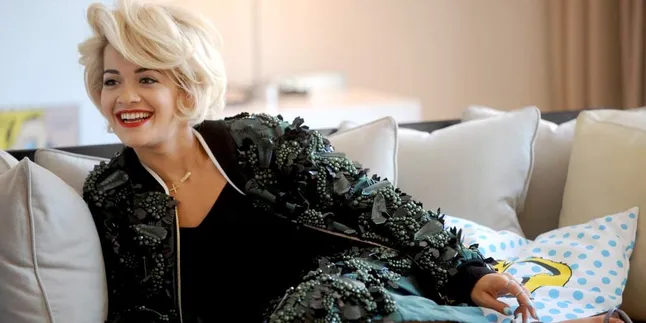 Nick Jonas Tulis Lagu Galau Tentang Rita Ora?