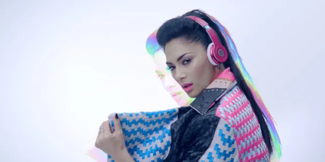 Nicole Scherzinger Ungkap Rahasia di Balik Lagu Boomerang